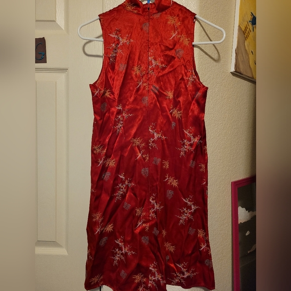 Red Asian Satin Dress size 5 - Picture 1 of 2